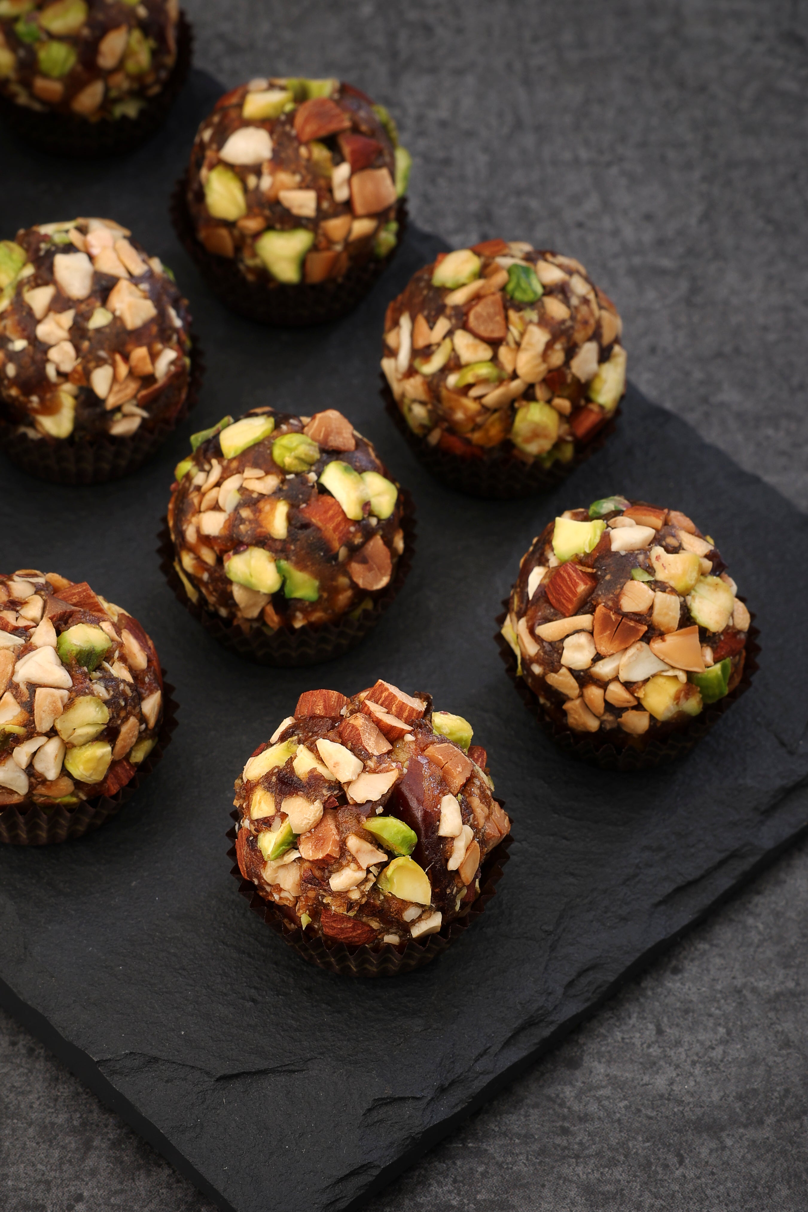 Dry Fruit Dateballs