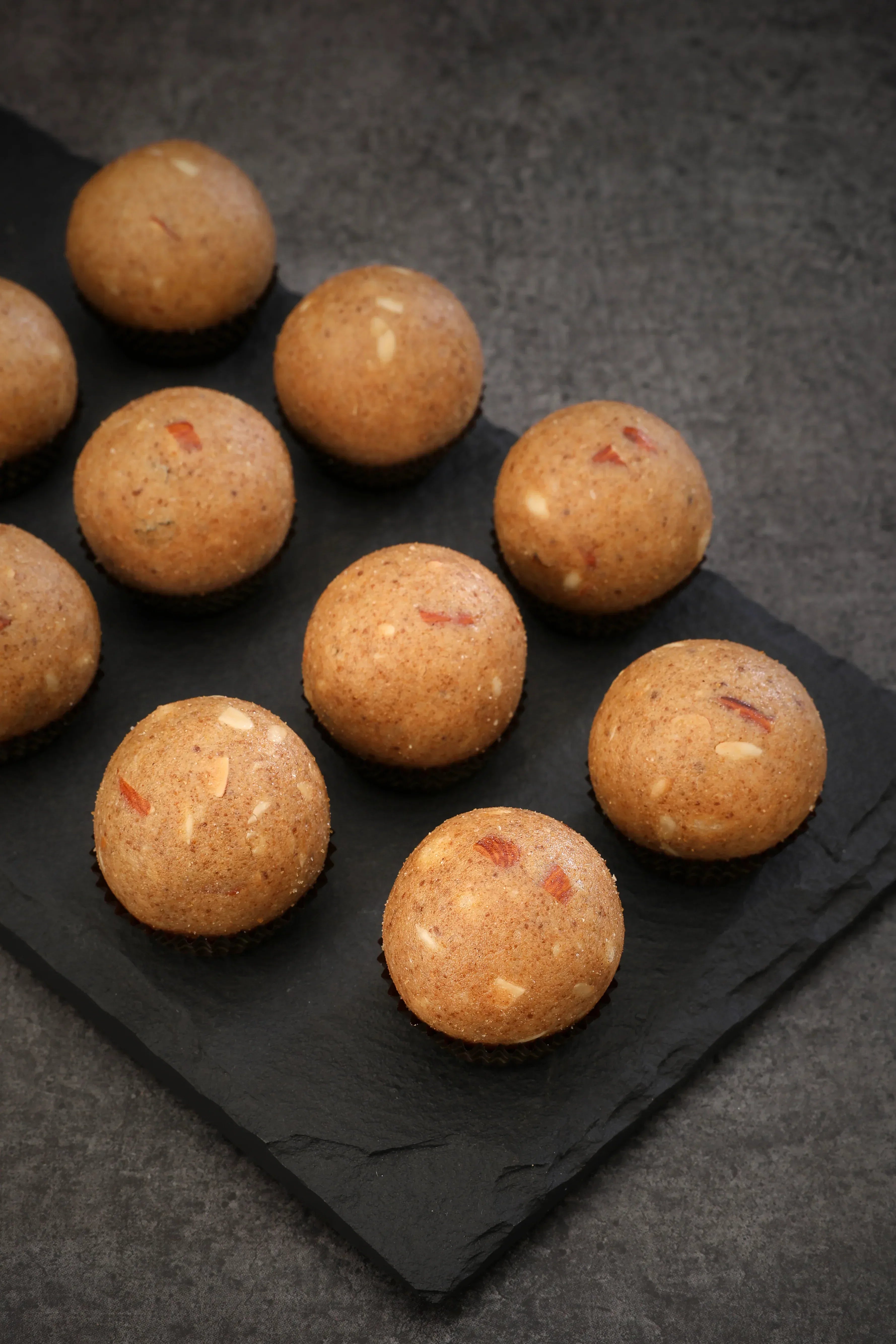 Atta Gondh Laddoo/Block